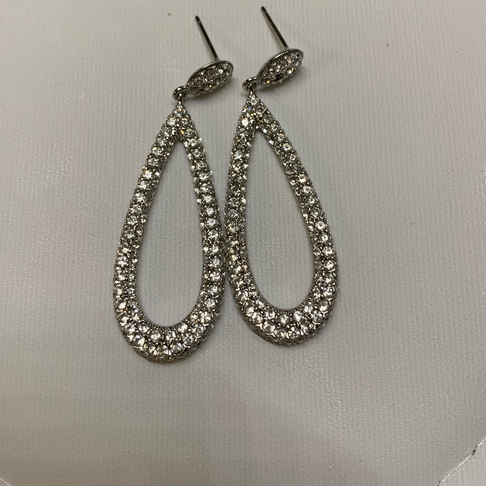 Gorgeous Nadri earrings